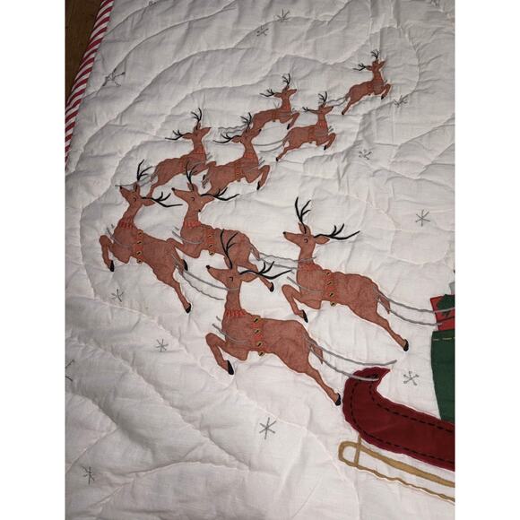 West Elm Christmas Eve Santa Delivery Baby Quilt - Picture 3 of 5